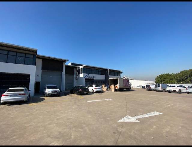 329M² WAREHOUSE TO LET IN RIVERHORSE VALLEY